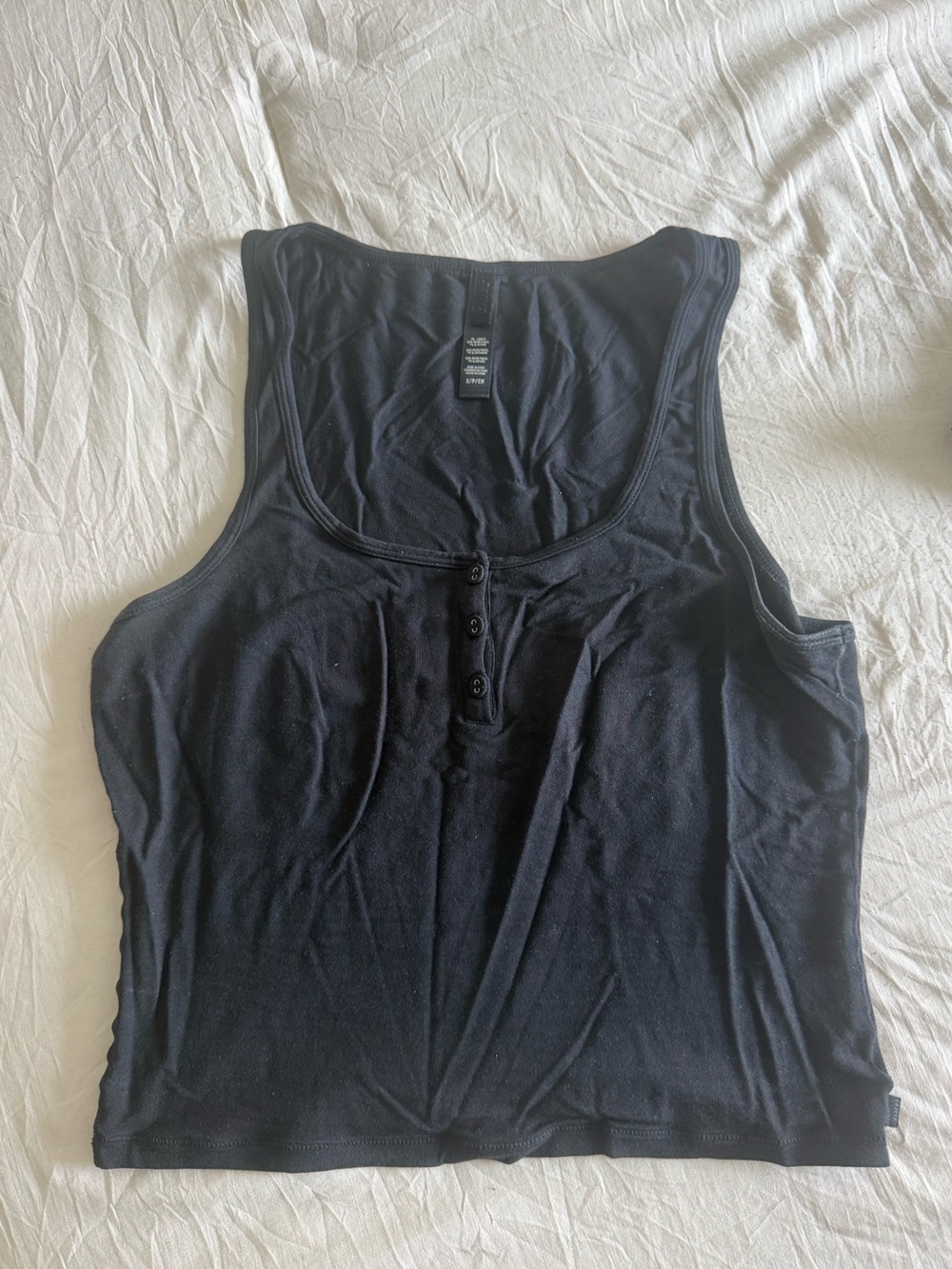 Skims Black Women's Scoop Neck Tank Top with Button Detail